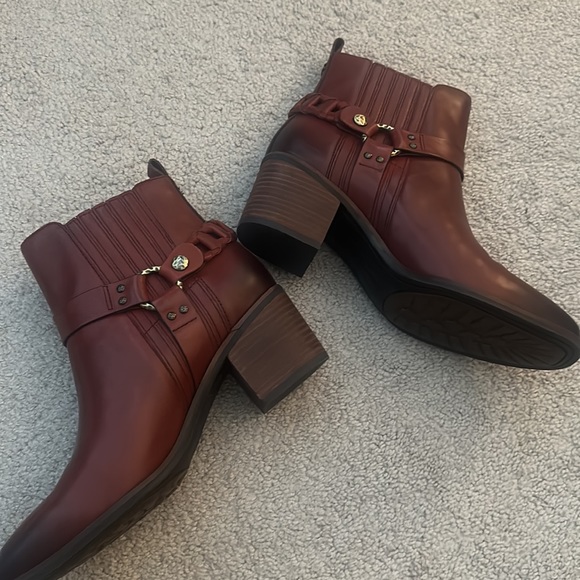 Sam Edelman Booties - Womens Size 9.5 - Picture 4 of 7